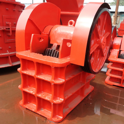 Kleiner Dieselmotor Kraft Kiefer Typ Mobile Mini Rock Kiefer Brecher Liste mit Design