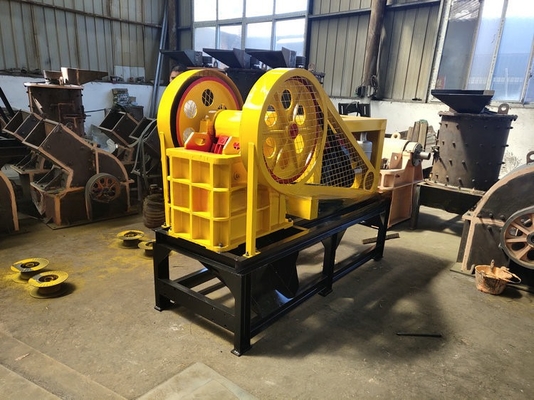 Golderz Stein Kiefer Mühle Brecher Maschine für den Goldbergbau aus 380v Produktionsanlage