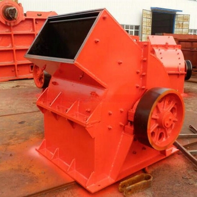 11kw Spannung 380v Kleine Goldmine Stein Hammer Mill Brecher zu Pulver für den Goldbergbau