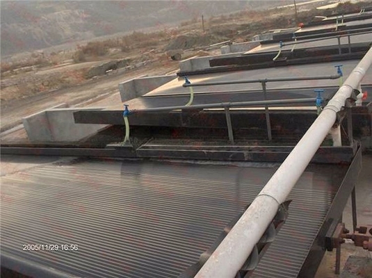 98% Energie Bergbau Kleinräumliche Goldbergbau Ausrüstung Glasfaser Schwingung Shaker Tischkonzentrator