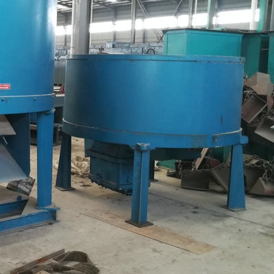 900 KG Radmahlmaschine für Kohle Kohle Koks Eisenpulvermahlmaschine