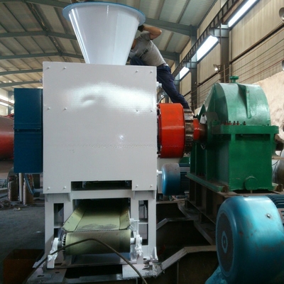 800 kg Gewicht Eisenpulver Bauxit Magnesia Trockenpulver Hochdruck Briquette Maschine